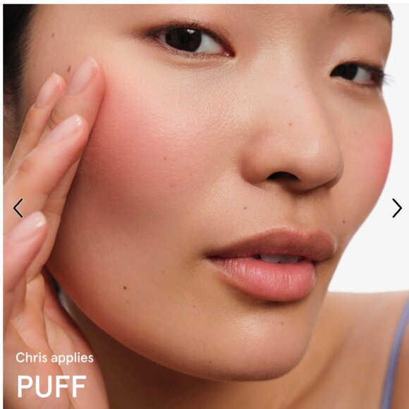 GLOSSIER | Cloud Paint Plush Blush | Puff - Picture 3 of 5